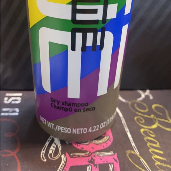 WELLA DRY SHAMPOO - Picture 4 of 4